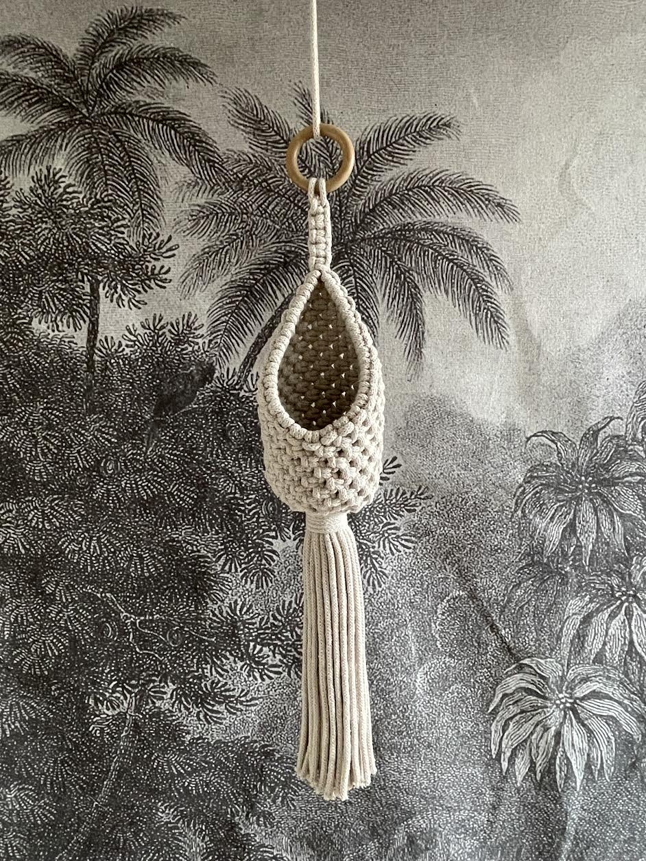 suspension macramé colibri fait main beige déco minimaliste